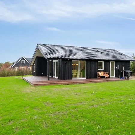Francis Holiday home *