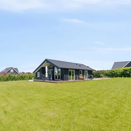 Holiday home Francis