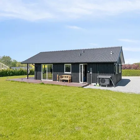 Francis Holiday home *